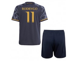 Real Madrid Rodrygo Goes #11 Koszulka Wyjazdowych Dziecięca 2023-24 Krótki Rękaw (+ Krótkie spodenki)
